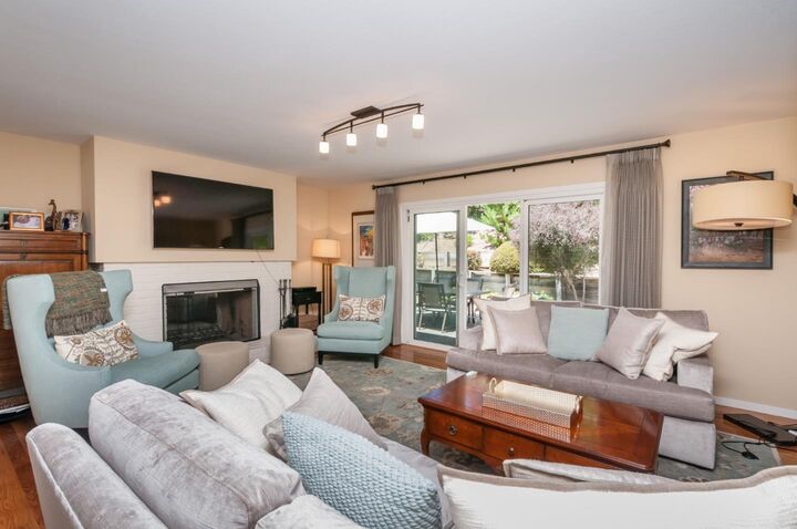 Property Photo: 3032 Brittan Avenue CA 94070