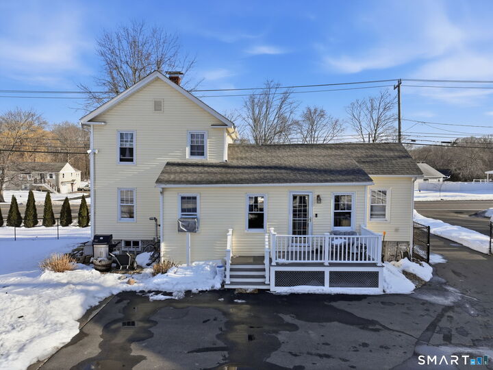 Property Photo:  687 East Street South  CT 06078 