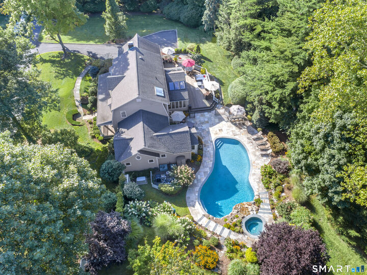 Property Photo:  6 Sycamore Lane  CT 06877 