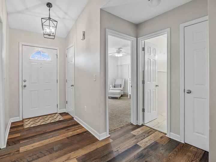 Property Photo:  224 Homer Johnson Ct Court  SC 29349 