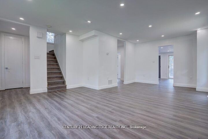 Property Photo:  18 Ritchie Avenue  ON K8P 3V9 