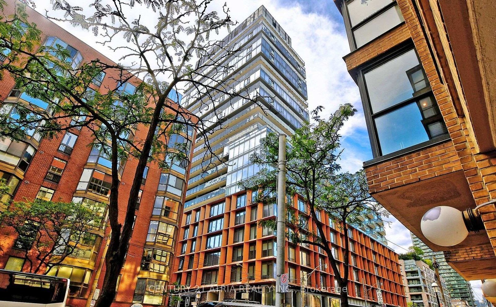 Property Photo: 60 Colborne Street 504 ON M5E 1E3