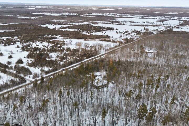 Property Photo: 602 Elmbrook Road ON K0K 2T0