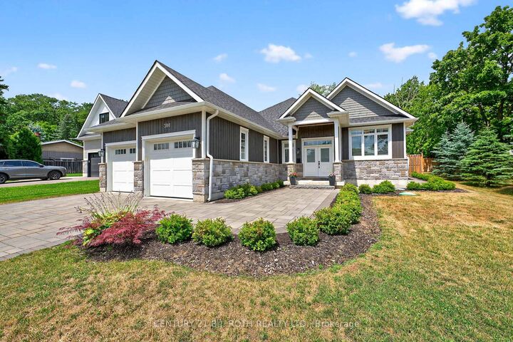 Property Photo: 300 Shanty Bay Road ON L4M 1E6