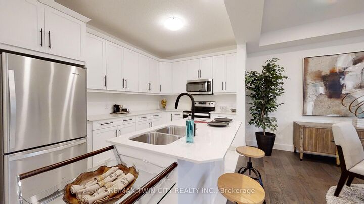Property Photo: 42 Julie Crescent ON N5X 3X4