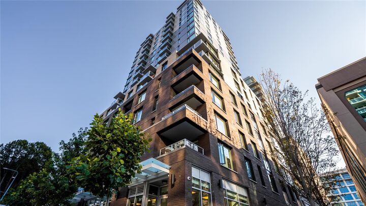 Property Photo: 845 Johnson St #1601 BC V8W 0G3