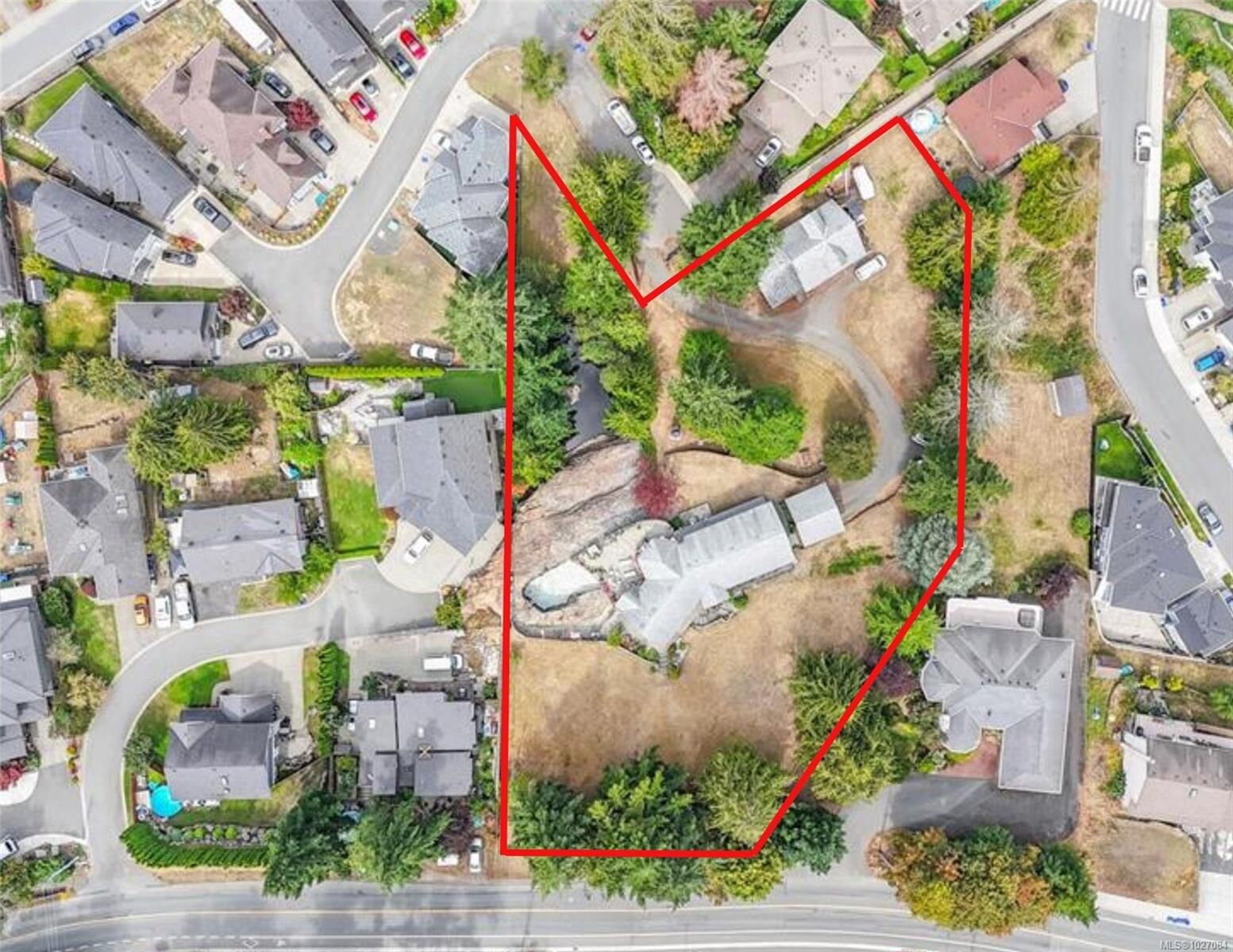 Property Photo: 936 Walfred Rd BC V9C 2P4