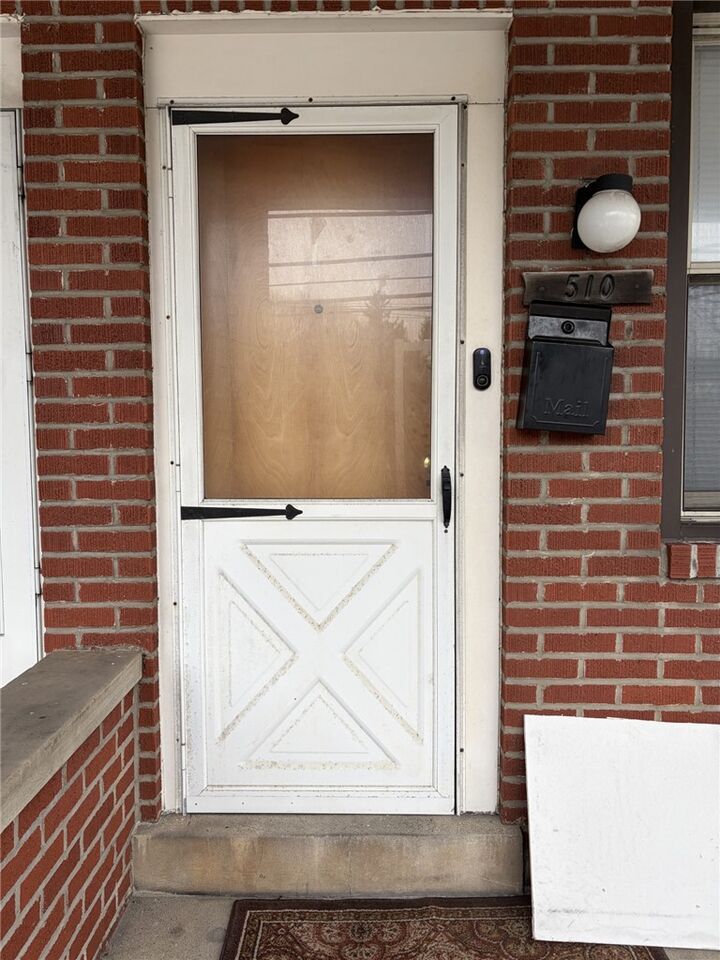 Property Photo:  510 Ivory Ave  PA 15214 