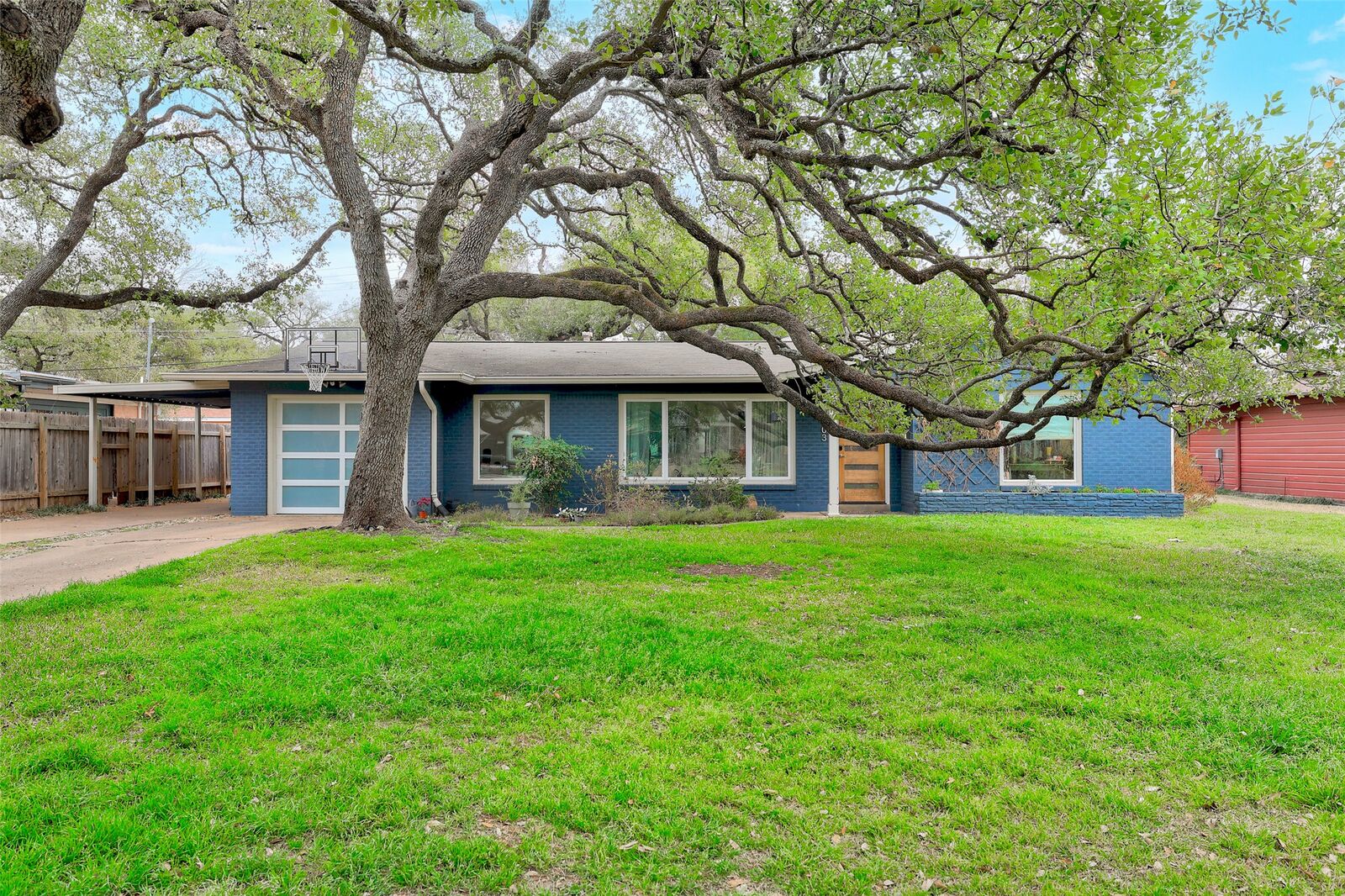 Property Photo: 5803 Shoal Creek Boulevard TX 78757