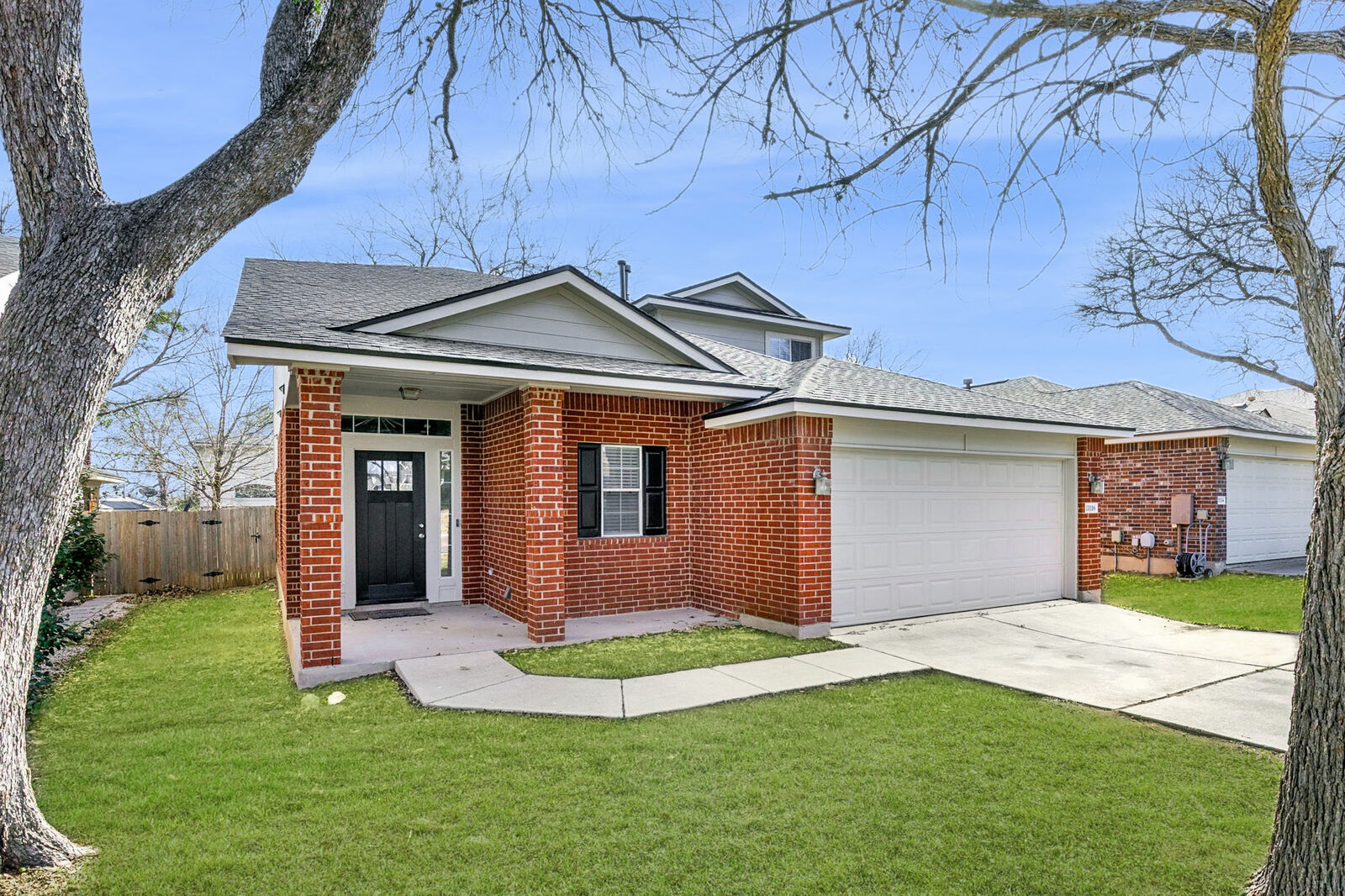 Property Photo:  11116 Jim Thorpe Lane  TX 78748 