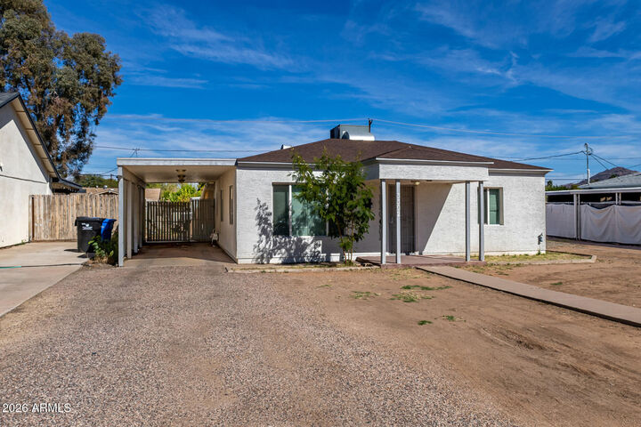 Property Photo:  3302 E Yale Street  AZ 85008 