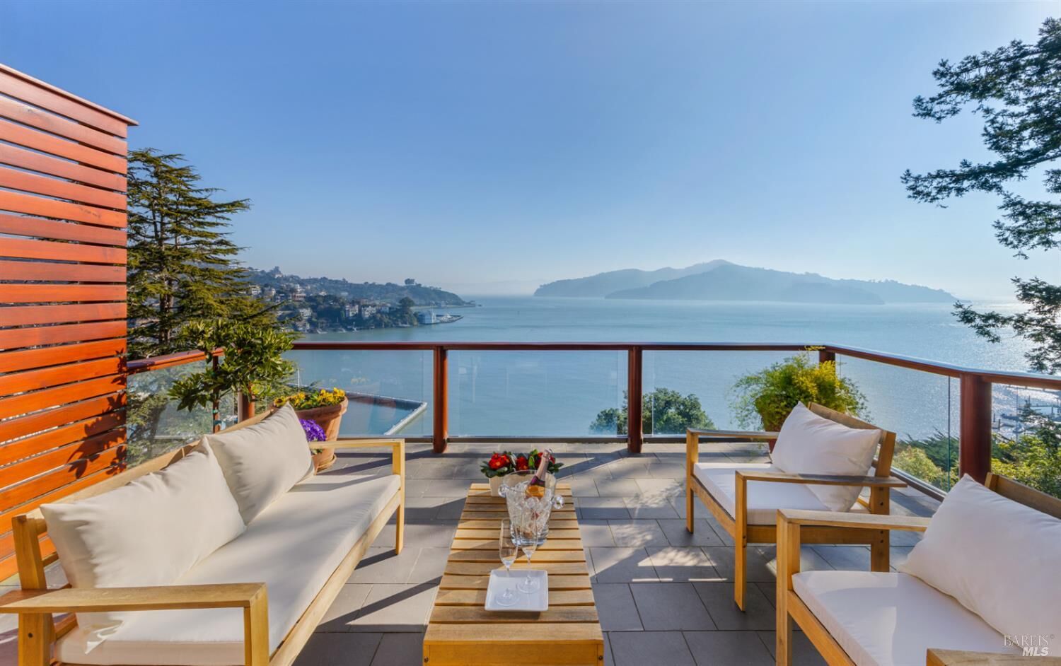 Property Photo:  266 Bayview Avenue  CA 94920 