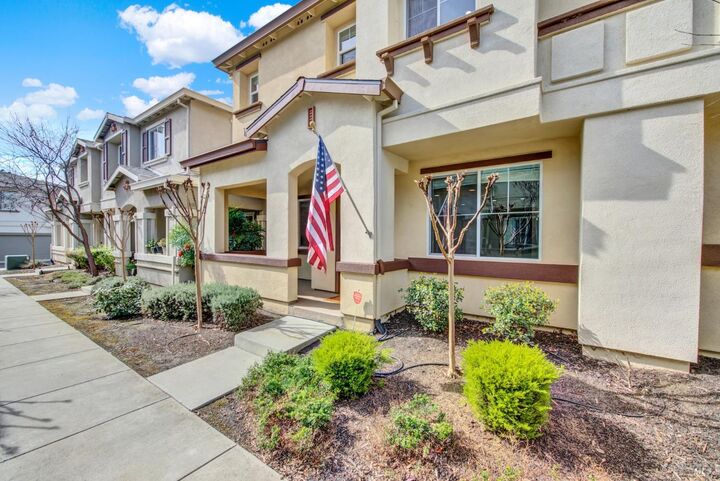 Property Photo:  2292 Rutland Court  CA 94533 