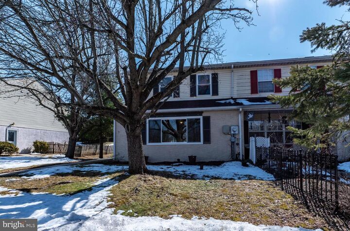 Property Photo:  54 Ivy Court  PA 18951 