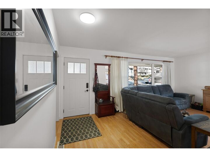 Property Photo:  2064 Castillou Crescent  BC V1K 1H8 