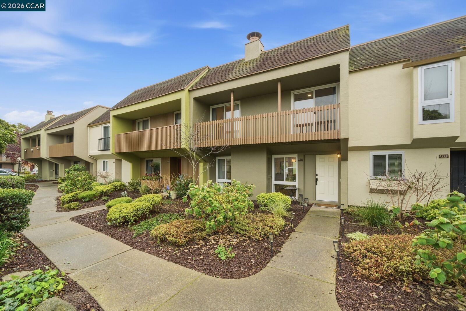 Property Photo: 3037 Linda Vis CA 94502