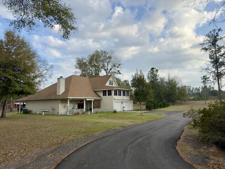 Property Photo:  3955 Hwy. 77  FL 32428 
