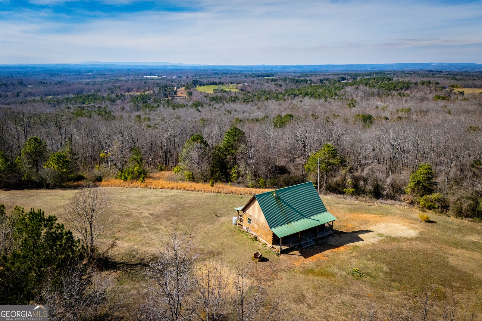 Property Photo: 2107 County Road 71 AL 36280