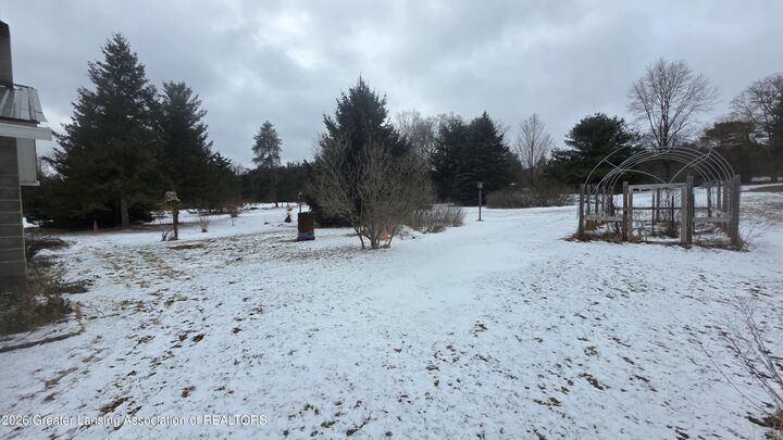 Property Photo:  8 - 10 S 5th Street  MI 49336 