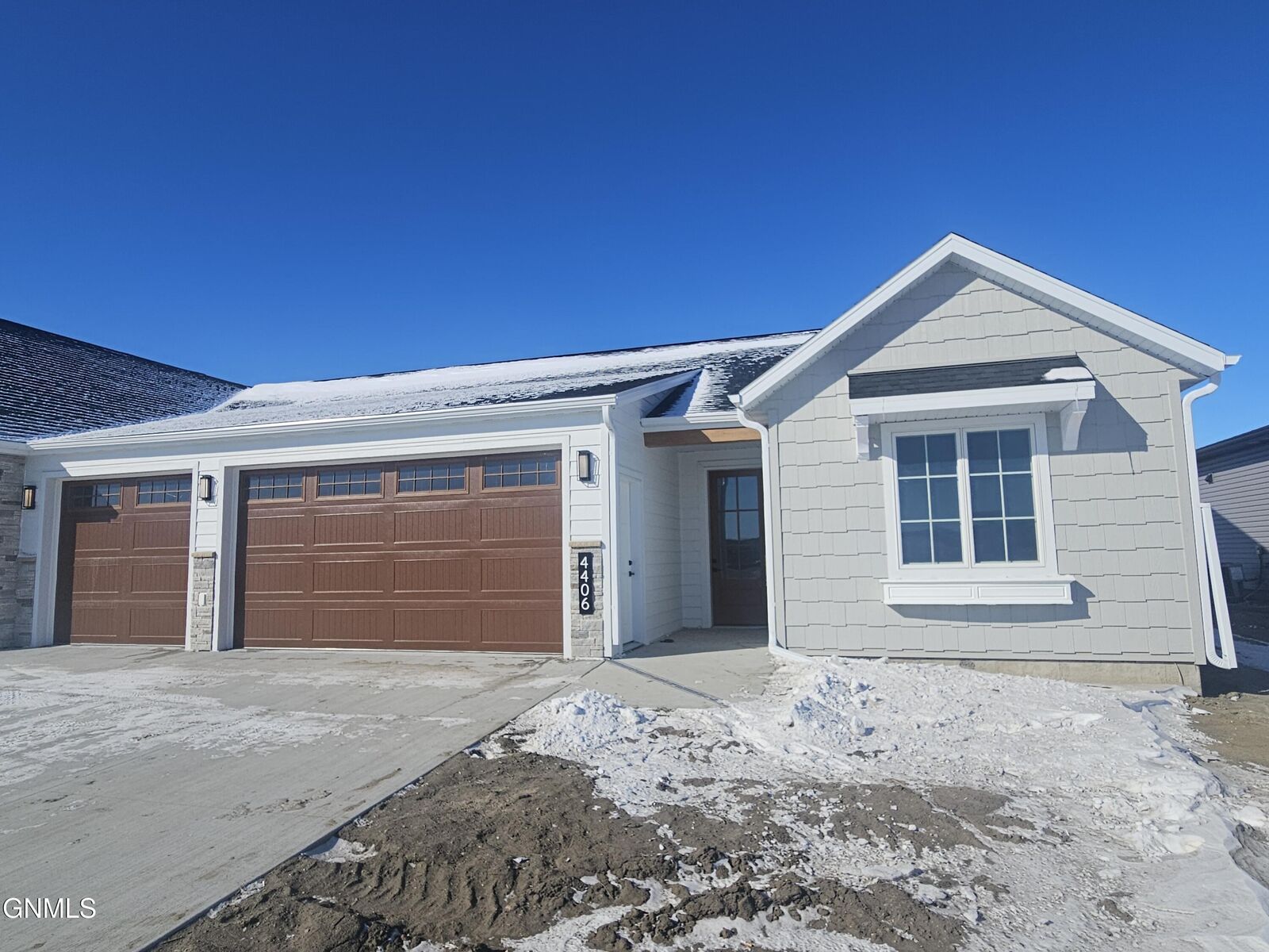 Property Photo: 4406 Kites Lane ND 58503