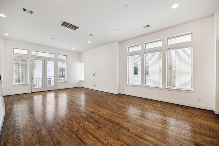 Property Photo:  1259 Bonner Street  TX 77007 