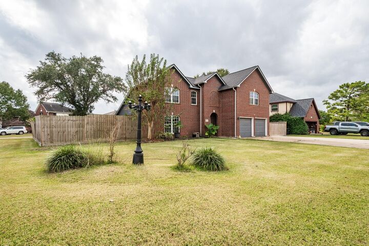 Property Photo: 3401 Wood Fox Drive TX 77511