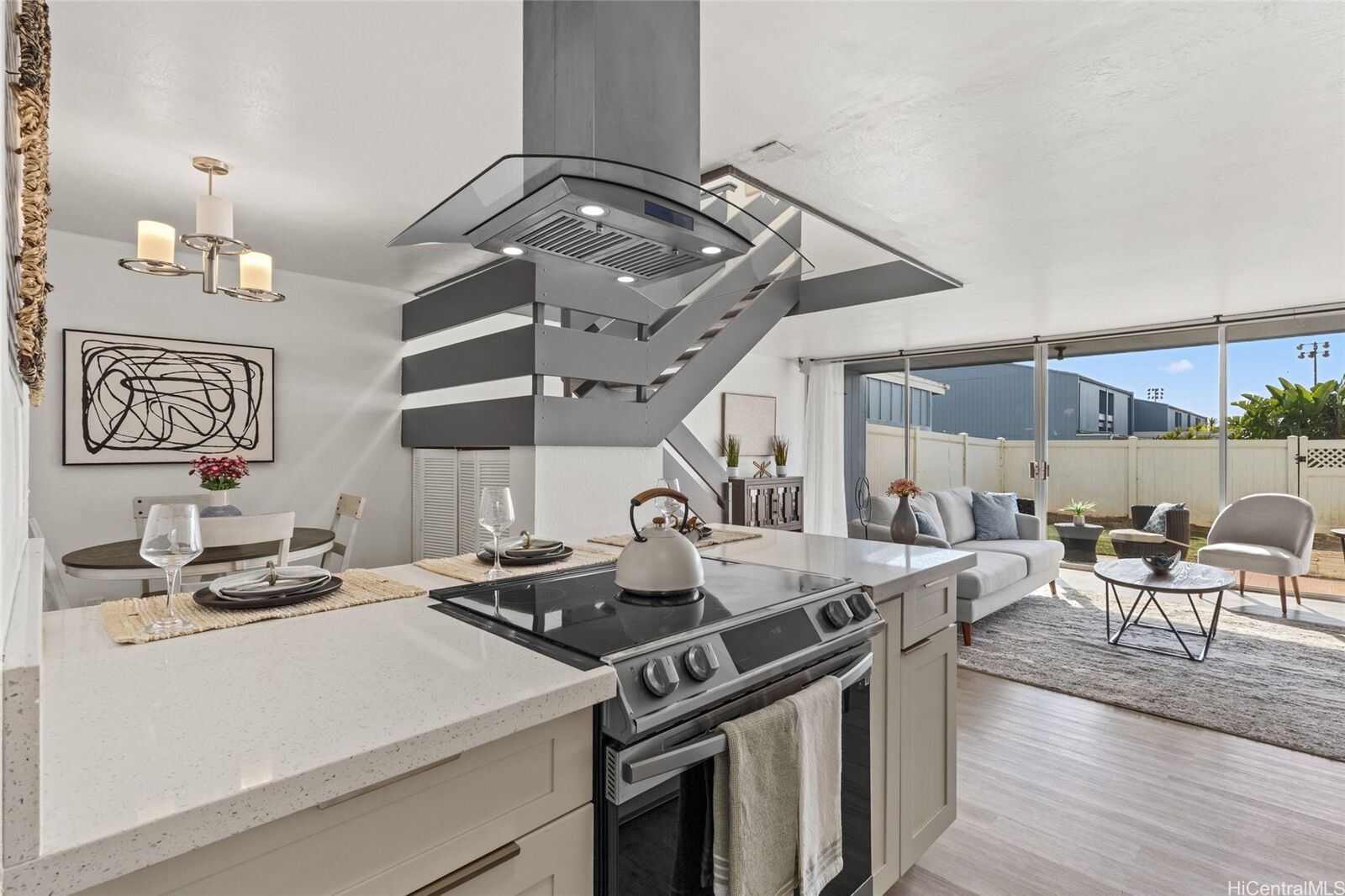 Property Photo: 95-118 Kipapa Drive 414 HI 96789