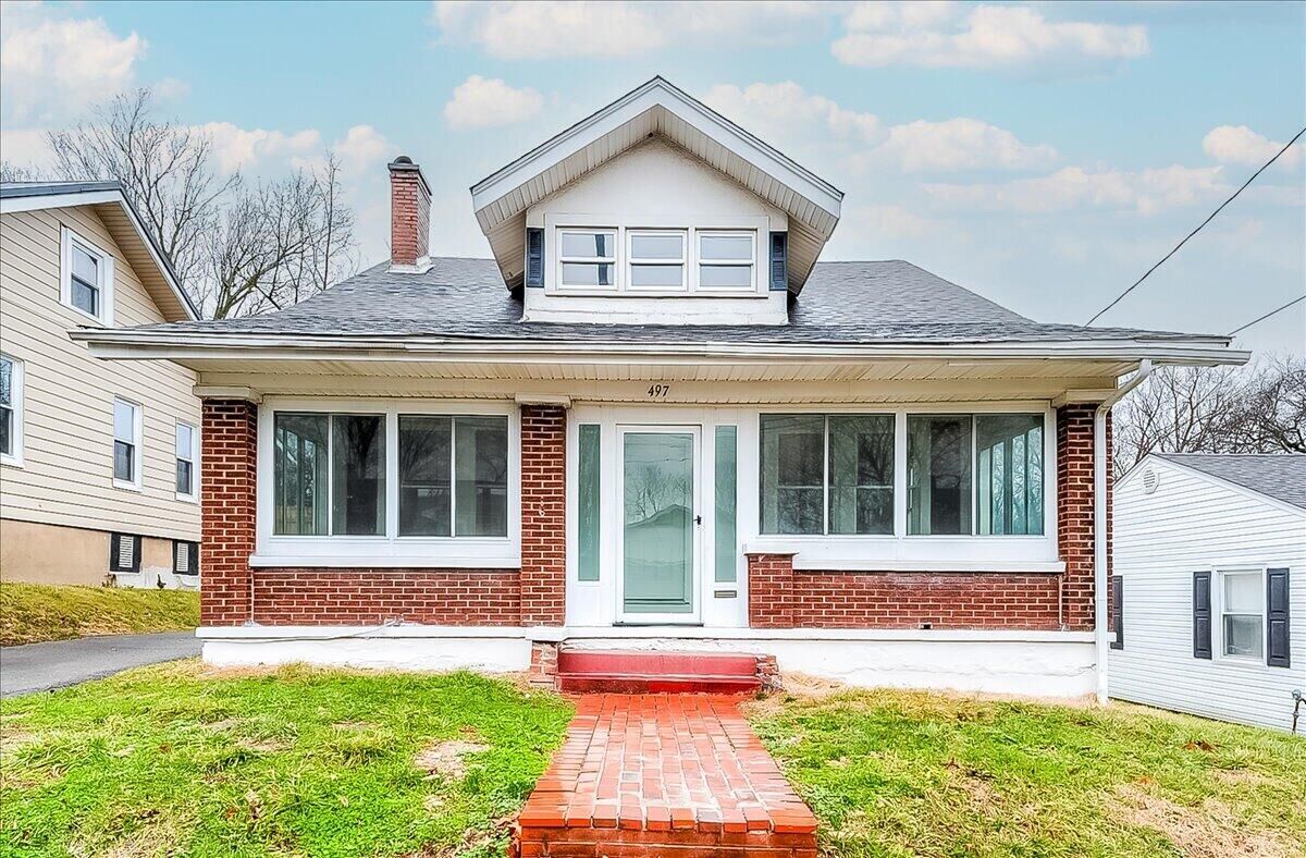 Property Photo:  497 Russell Street  KY 40422 