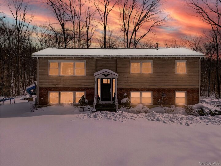 Property Photo:  125 Cedar Flats Road  NY 10980 