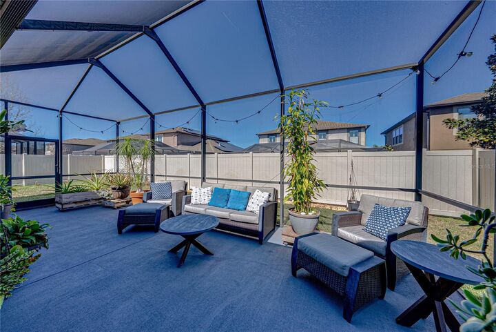 Property Photo:  11510 Sand Stone Rock Drive  FL 33569 