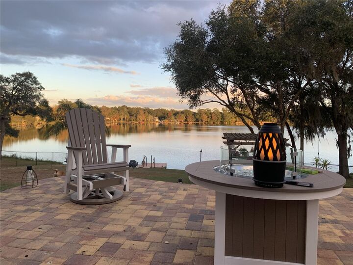 Property Photo:  3924 Woodpecker Drive  FL 34731 