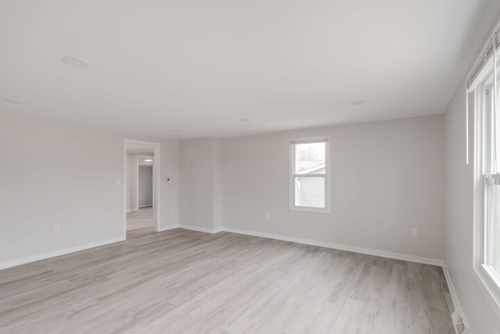 Property Photo: 1816 Hebron Avenue IL 60099