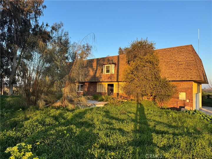 Property Photo:  8313 23rd  CA 93245 