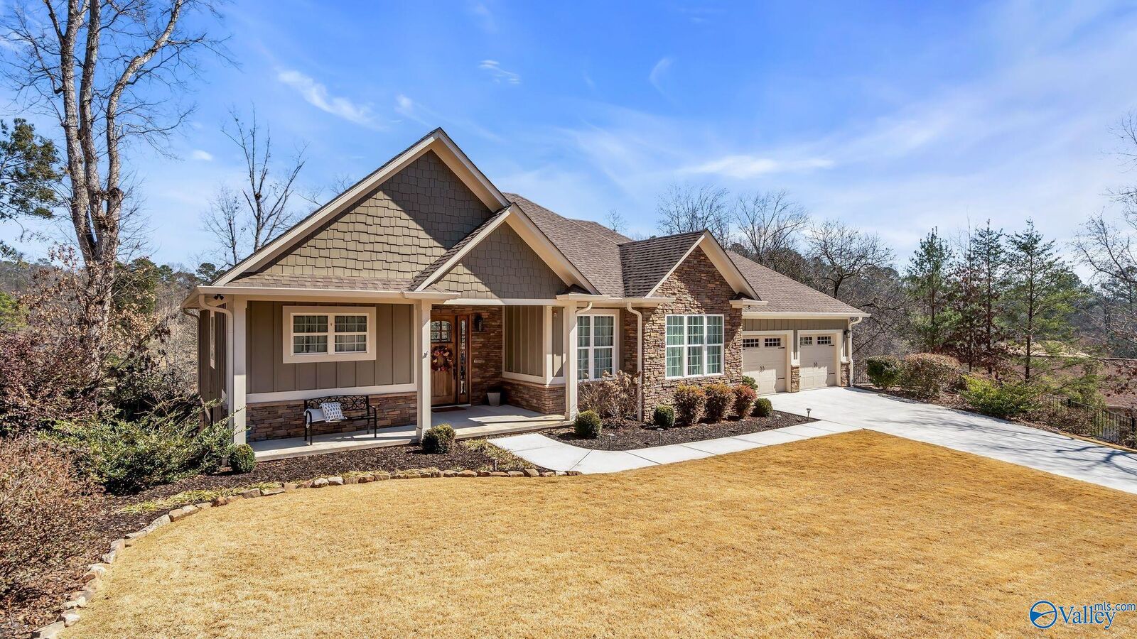 Property Photo:  1067 Heritage Drive  AL 35976 