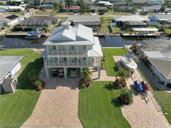 Property Photo:  6309 Park Road  FL 33908 