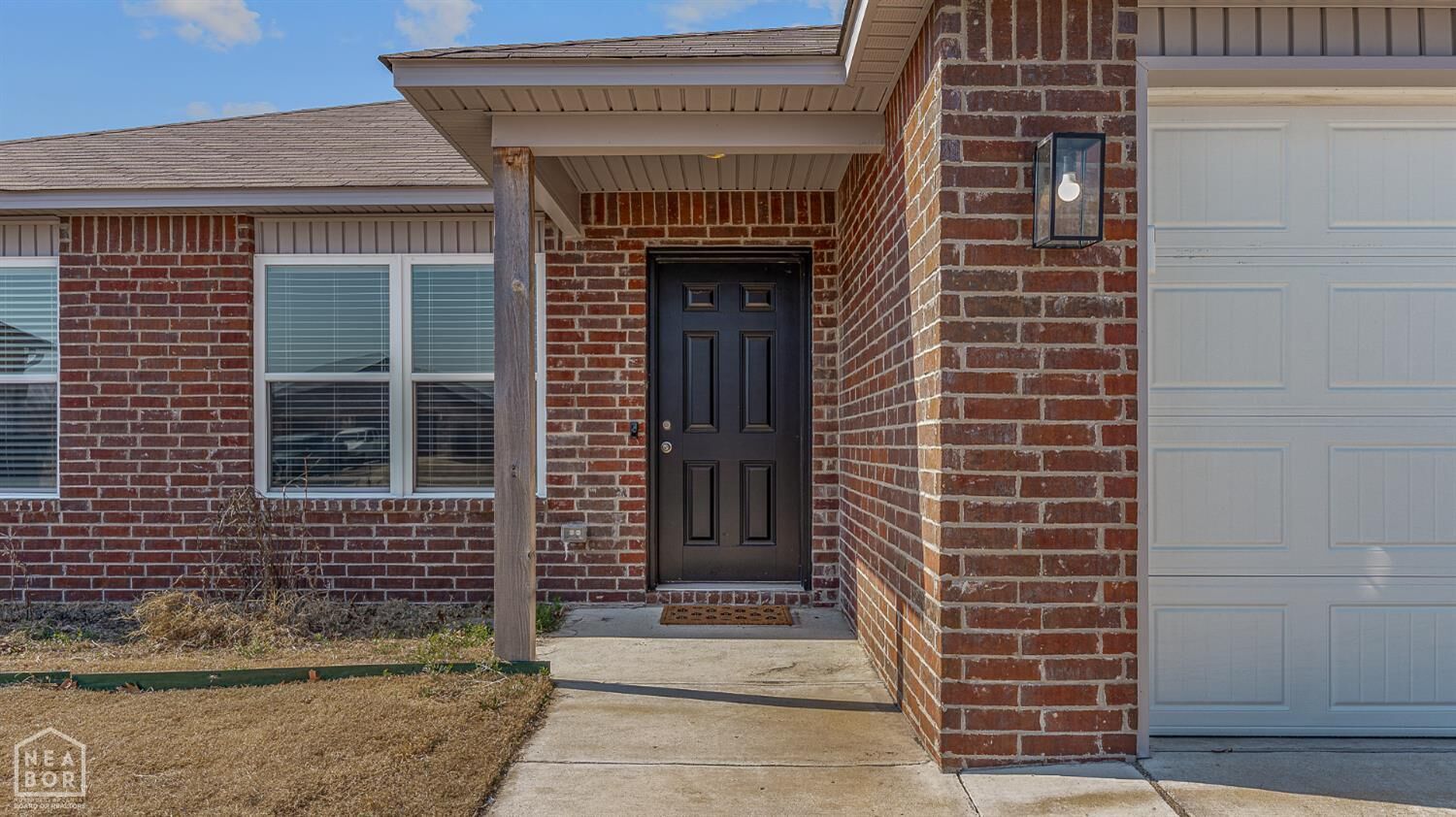 Property Photo:  745 Brody Court  AR 72405 