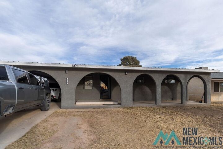 Property Photo:  404 N Third Street  NM 88220 