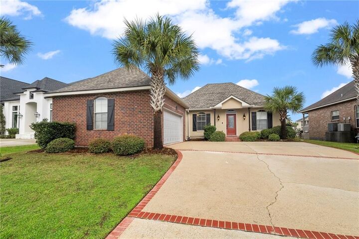 Property Photo:  1512 Regatta Cove  LA 70458 