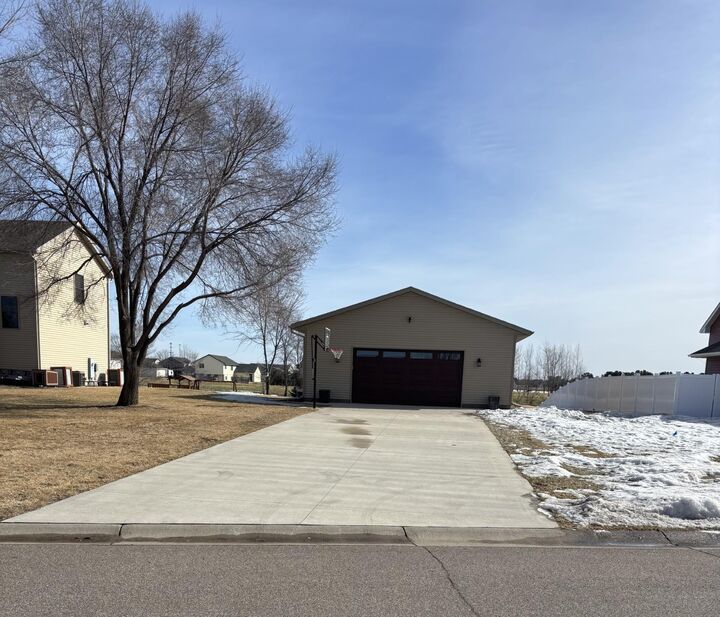 Property Photo: 804 11th Avenue SW MN 56367