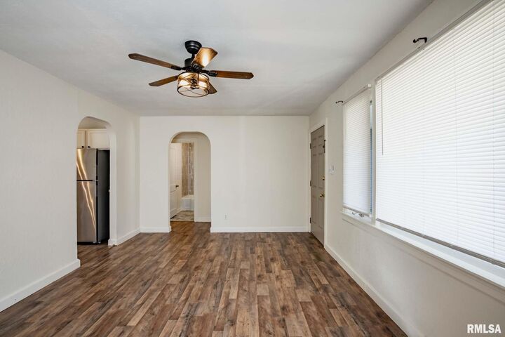 Property Photo:  406 Charlotte Road  IL 62959 