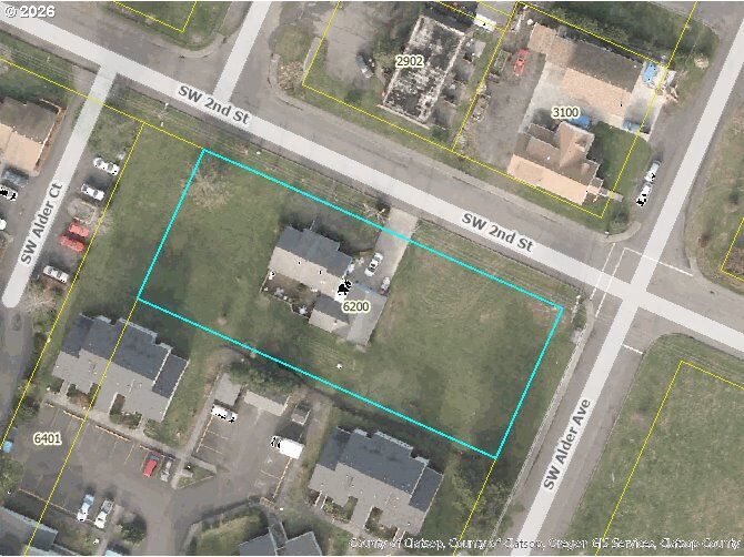 Property Photo:  135 SW 2nd St  OR 97146 