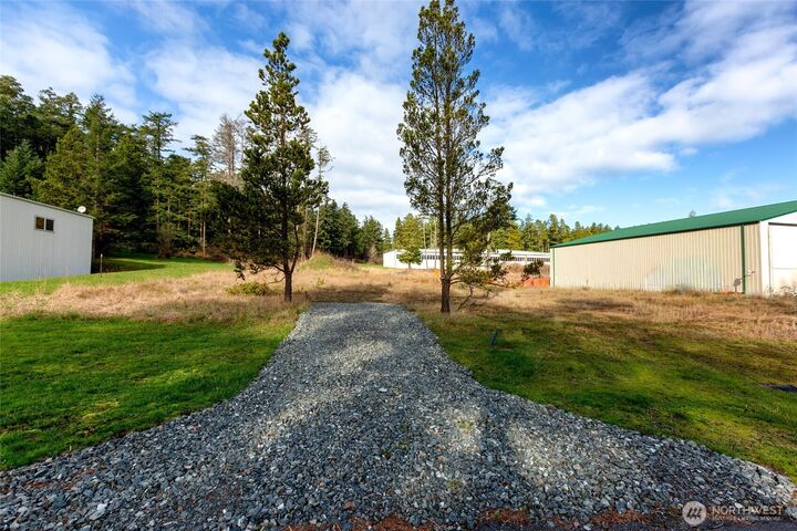Property Photo:  121  Cessna Avenue  WA 98250 