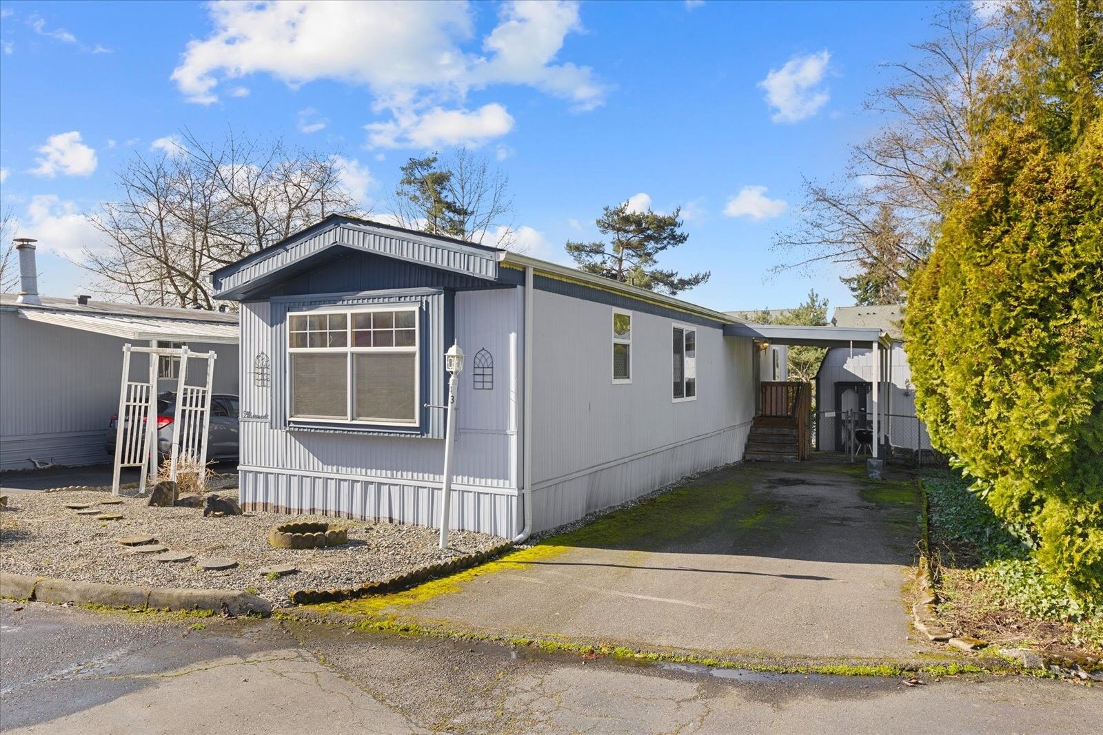 Property Photo:  4111  164th Street SW 43  WA 98087 