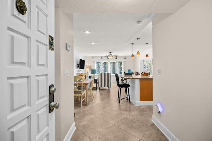 Property Photo:  1800 SE Saint Lucie Boulevard 9-102  FL 34996 