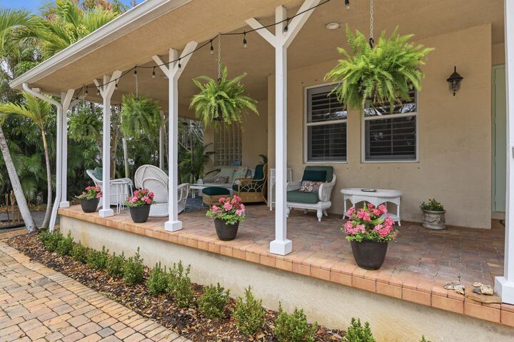 Property Photo:  2412 SE Saint Lucie Boulevard  FL 34996 