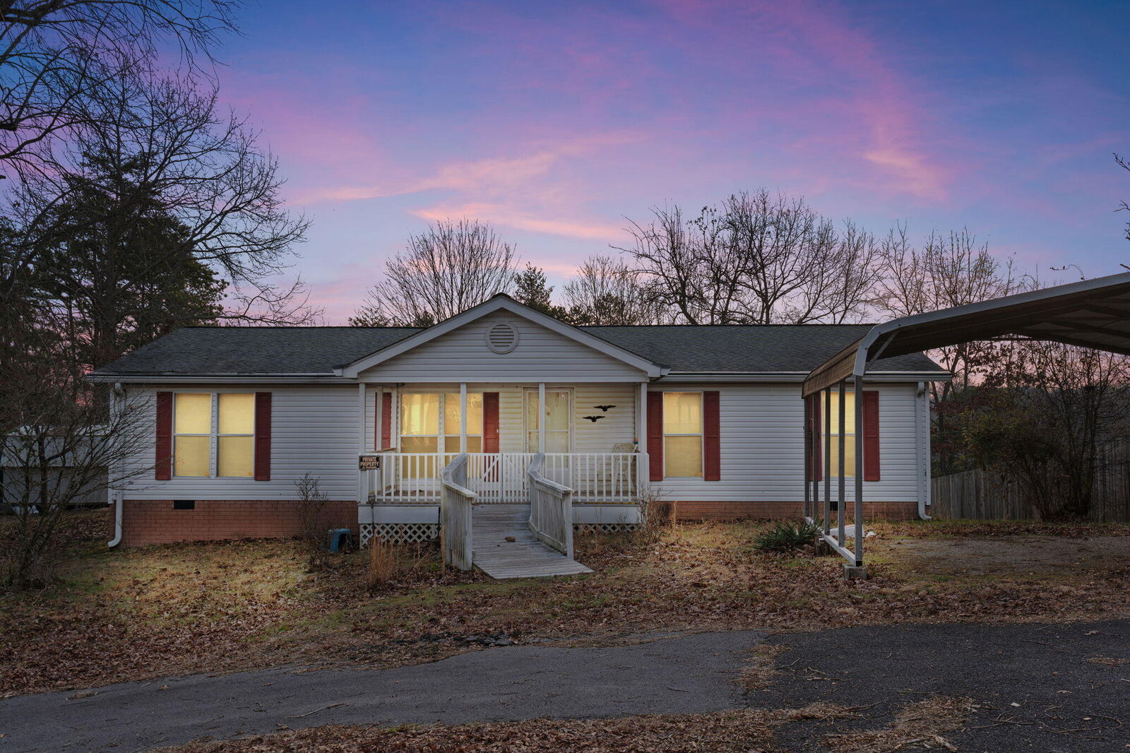 Property Photo: 1835 Circle Drive SW TN 37311