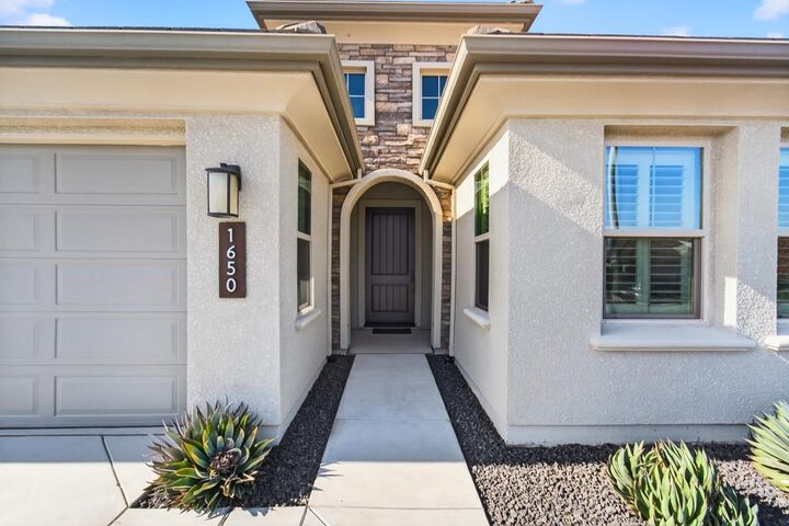 Property Photo:  1650 Clover Court  CA 95023 