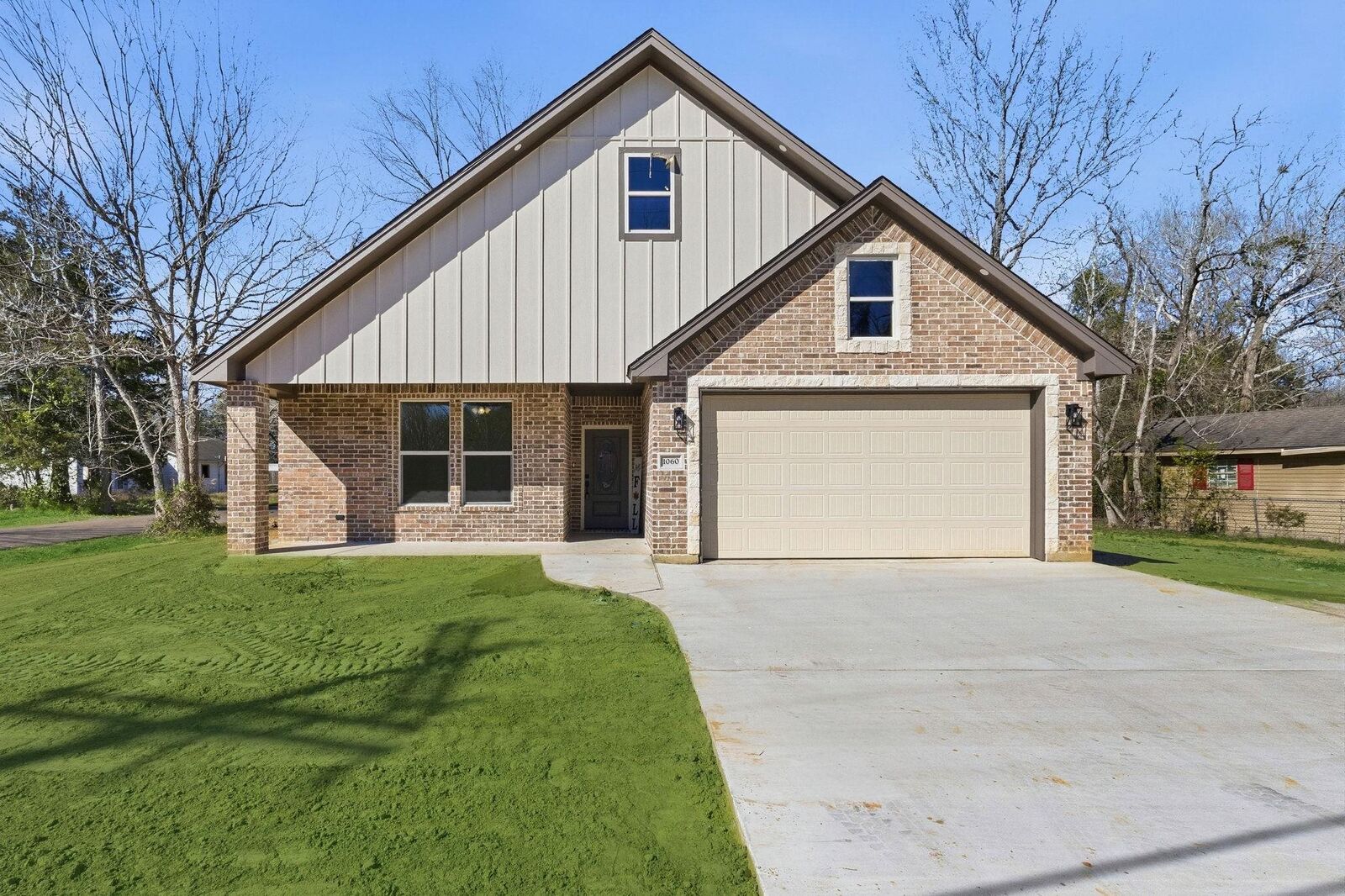 Property Photo:  1060 Woodrow  TX 77656 