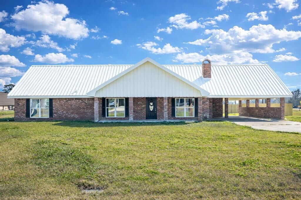 Property Photo:  1563 Noelie St Street  LA 70611 