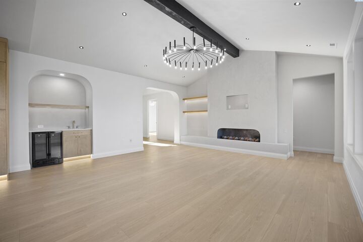 Property Photo:  2871 Savanna Ave  WA 99352 